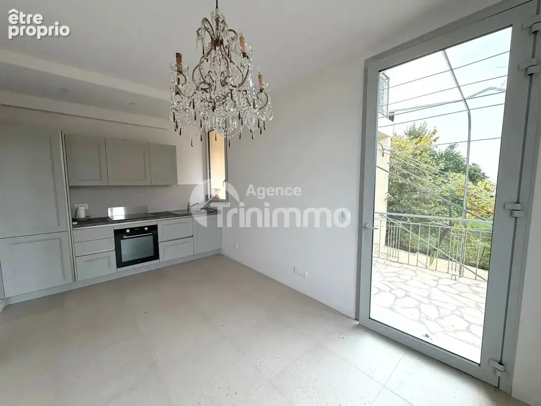 Vente Nice Est Maison individuelle 5 pièces - photo 2