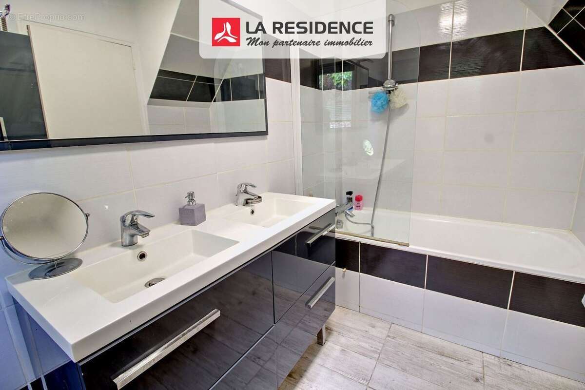 Appartement à TRIEL-SUR-SEINE