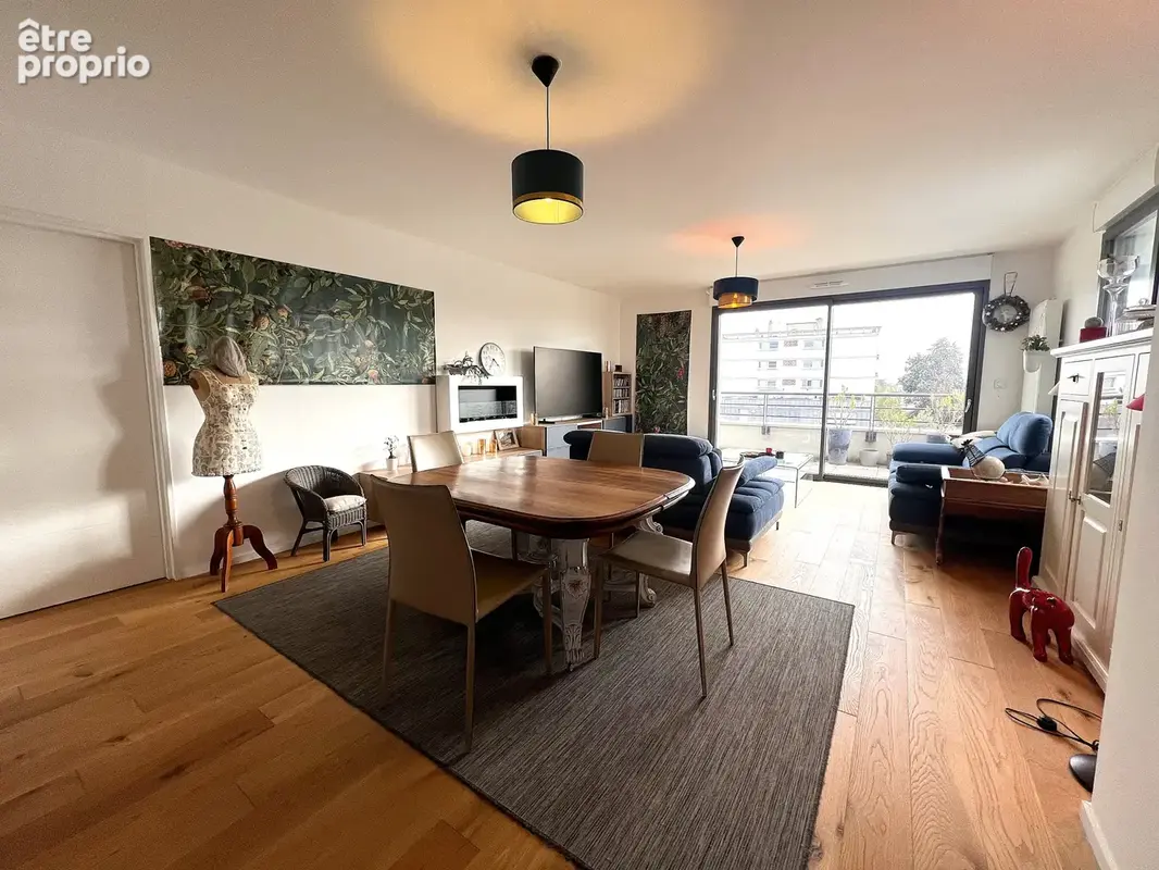Appartement en duplex de 112m2 PMR de 3 chambres et 2 terrasses à Tours avec garage double boxé - photo 4