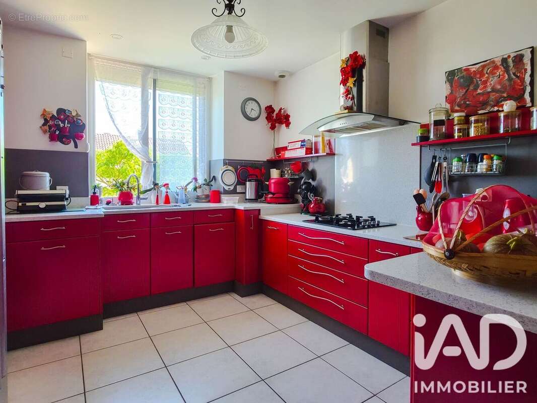 Maison 140 m² à Maurs  - photo 5