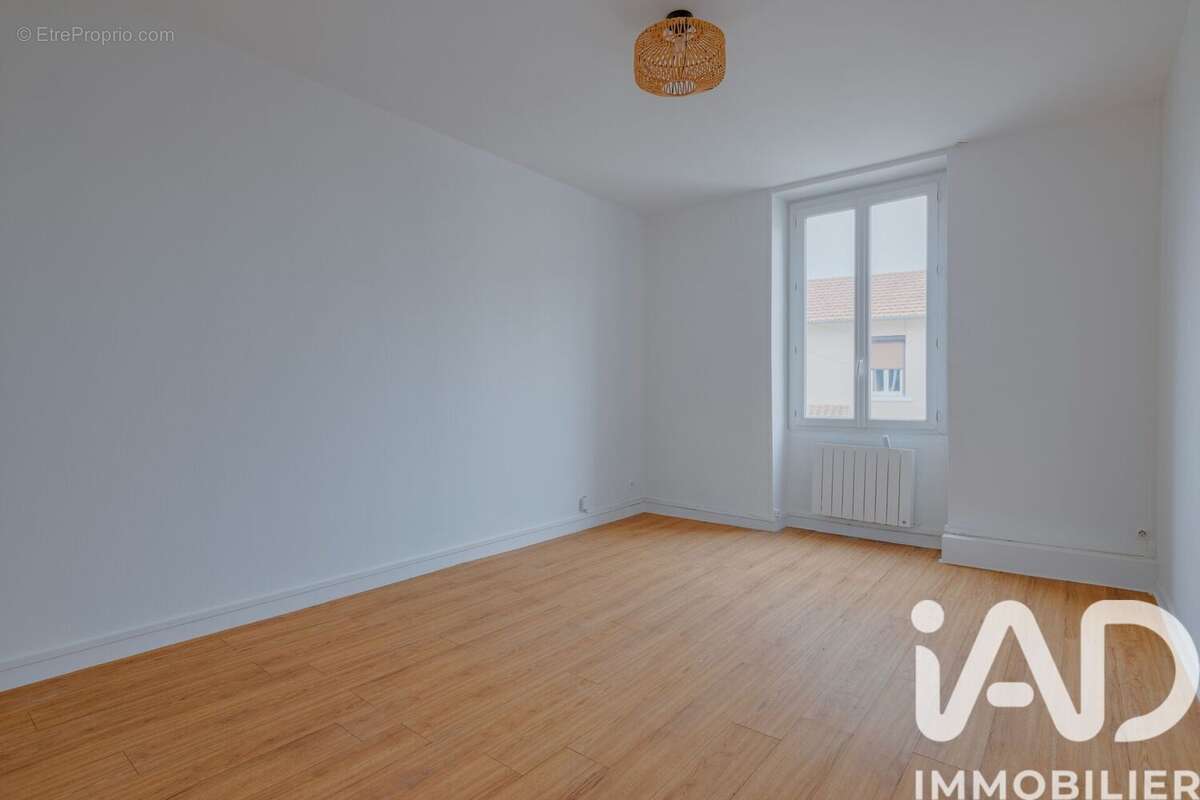 Photo 2 - Appartement à FRANCHEVILLE
