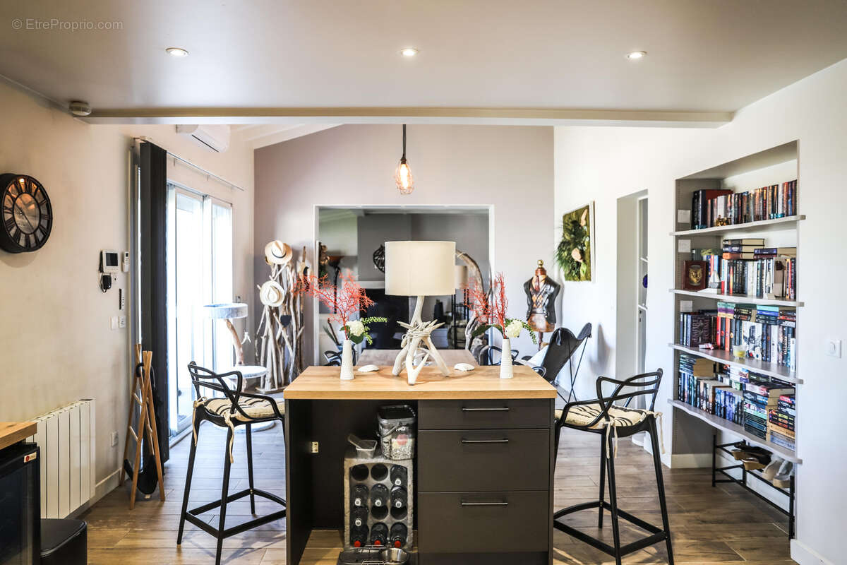 Maison à VAUX-SUR-MER