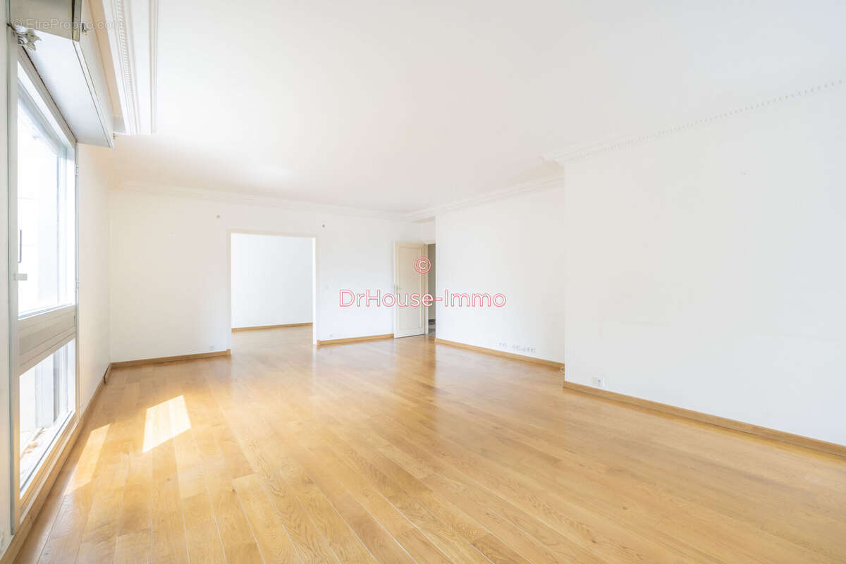 Appartement à LE CHESNAY