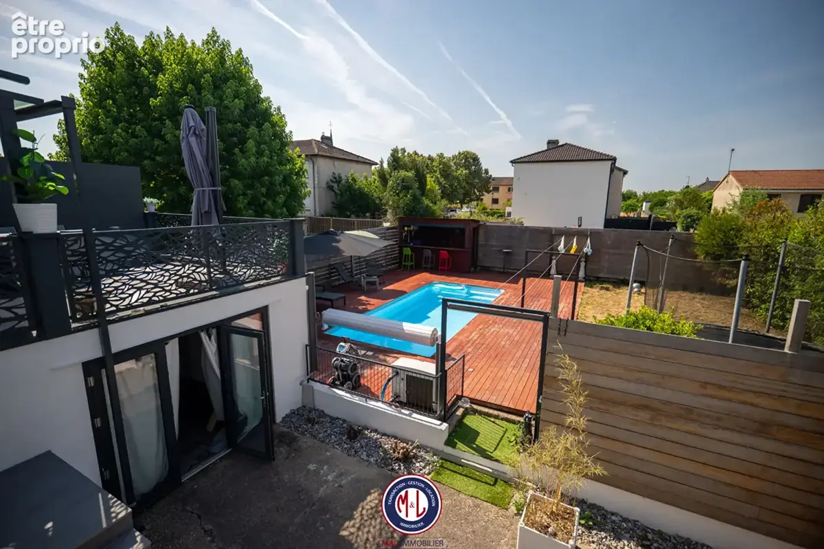 Maison La Maxe 7 pièce(s) 230 m2 et piscine . - photo 3