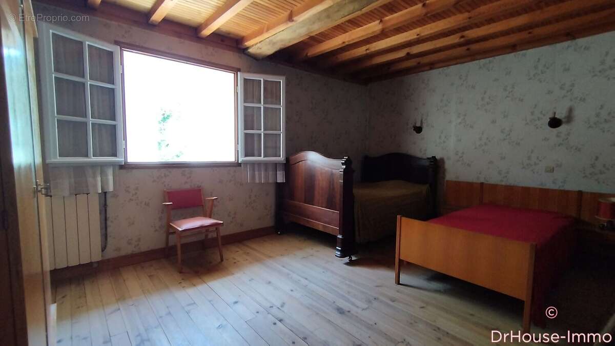Maison 140 m² à Naujan-Et-Postiac  - photo 27