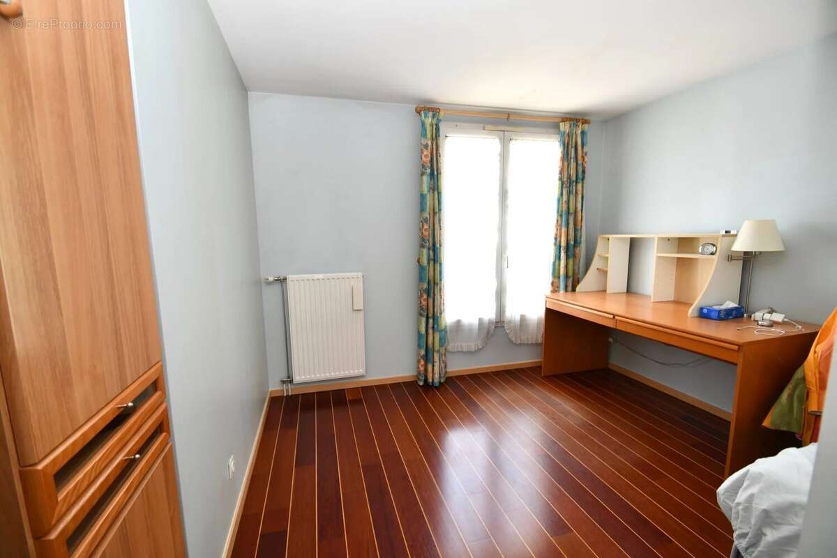Maison 93 m² à Sevran  - photo 6
