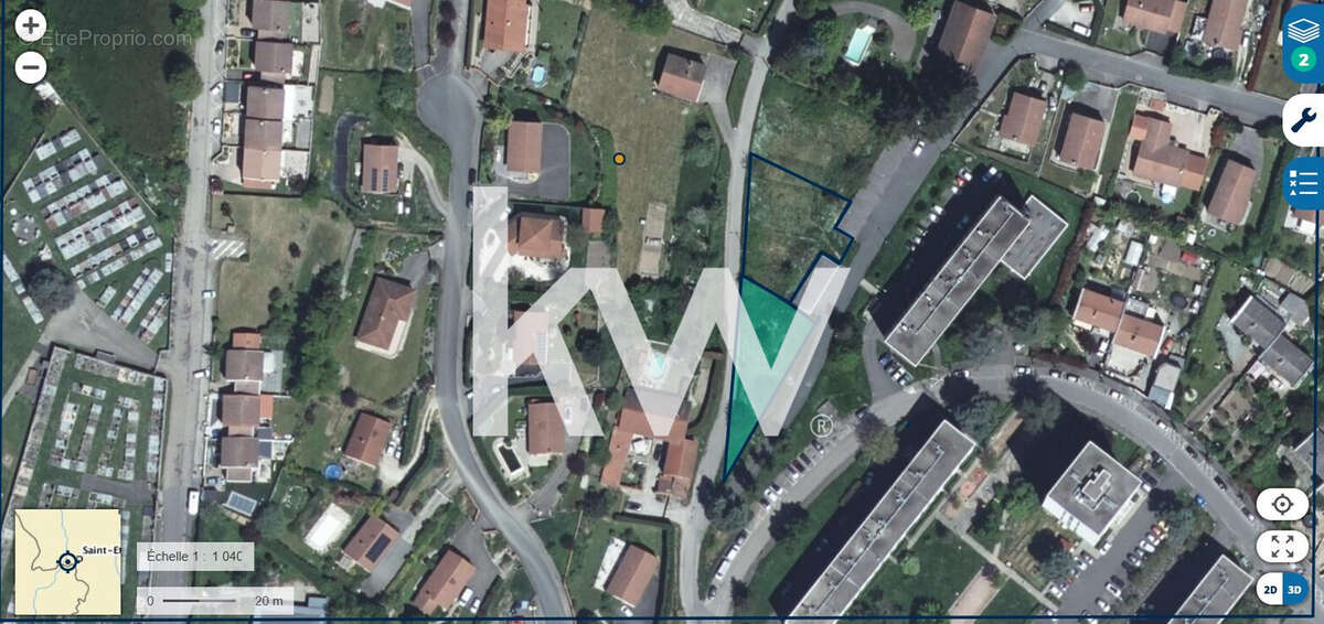 Terrain à UNIEUX