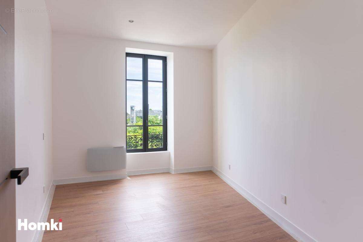 Appartement T4 de 128 entierement rénové - photo 8