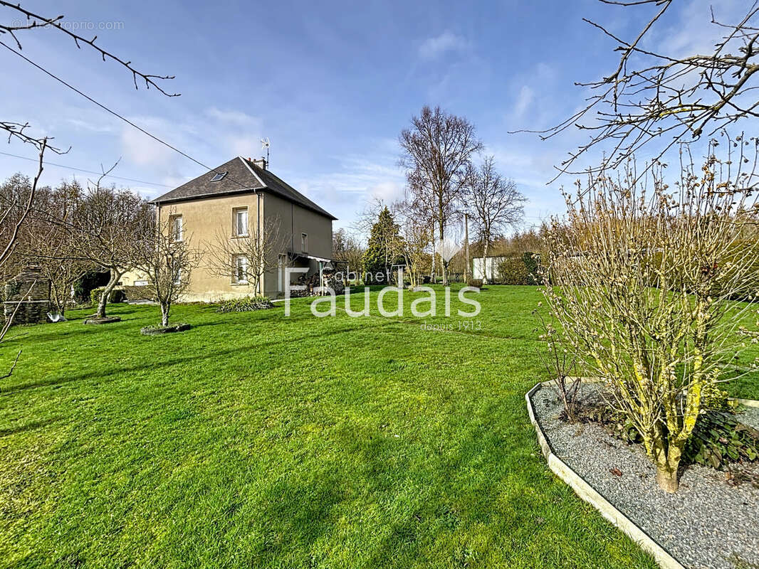 Maison à VILLERS-BOCAGE