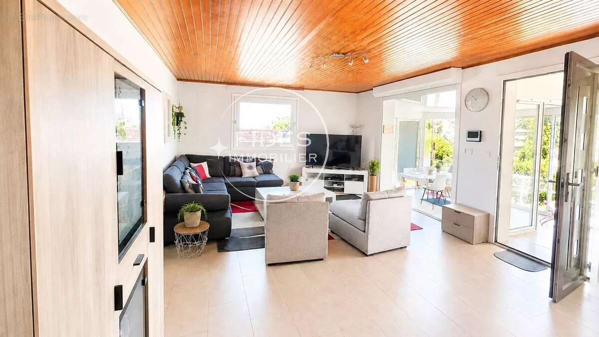 Maison à MARSEILLE-9E