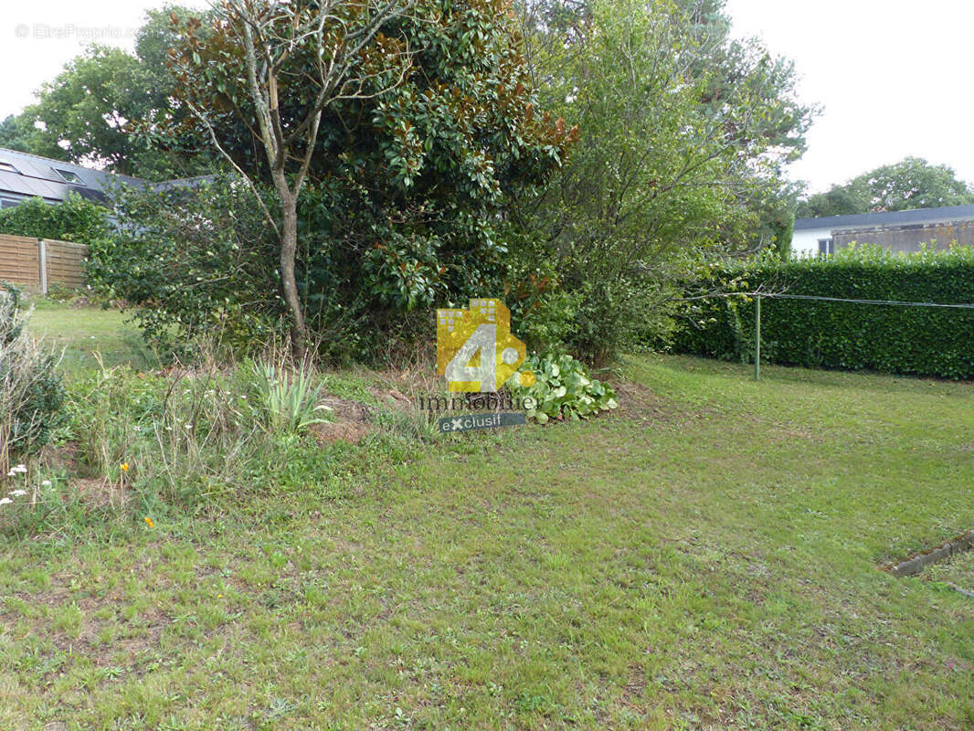 Maison à LA CHAPELLE-LAUNAY