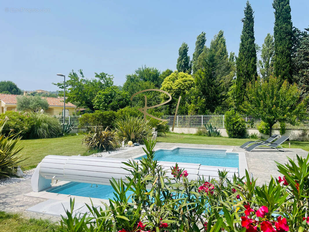 Maison à VALLON-PONT-D&#039;ARC