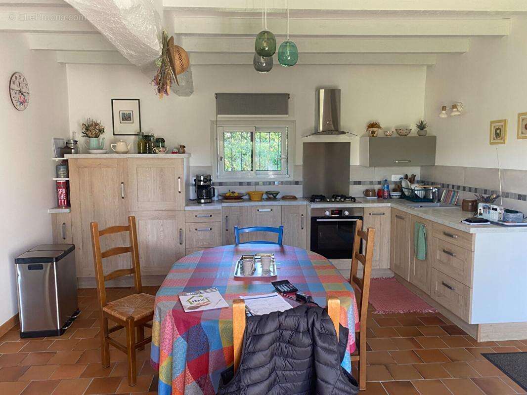 Maison à MEZIERES-EN-BRENNE