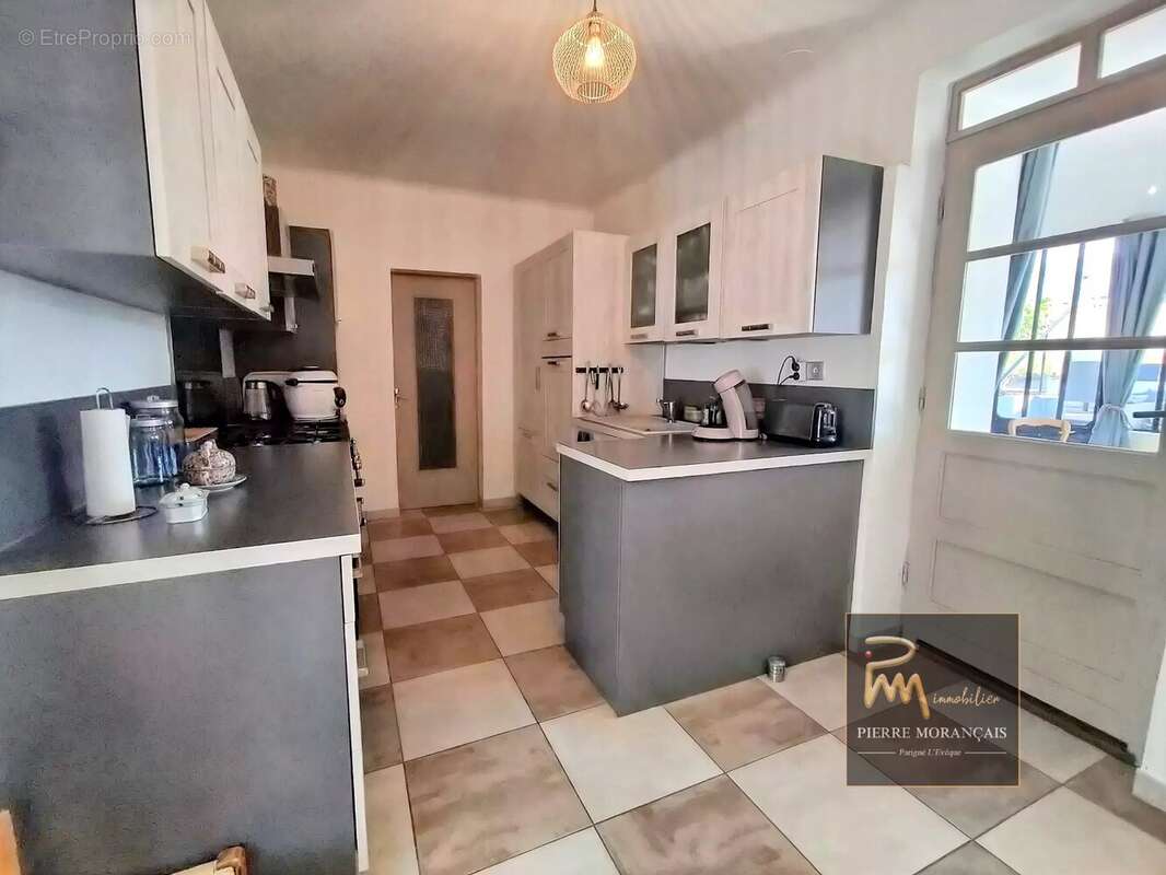 Maison à PARIGNE-L'EVEQUE