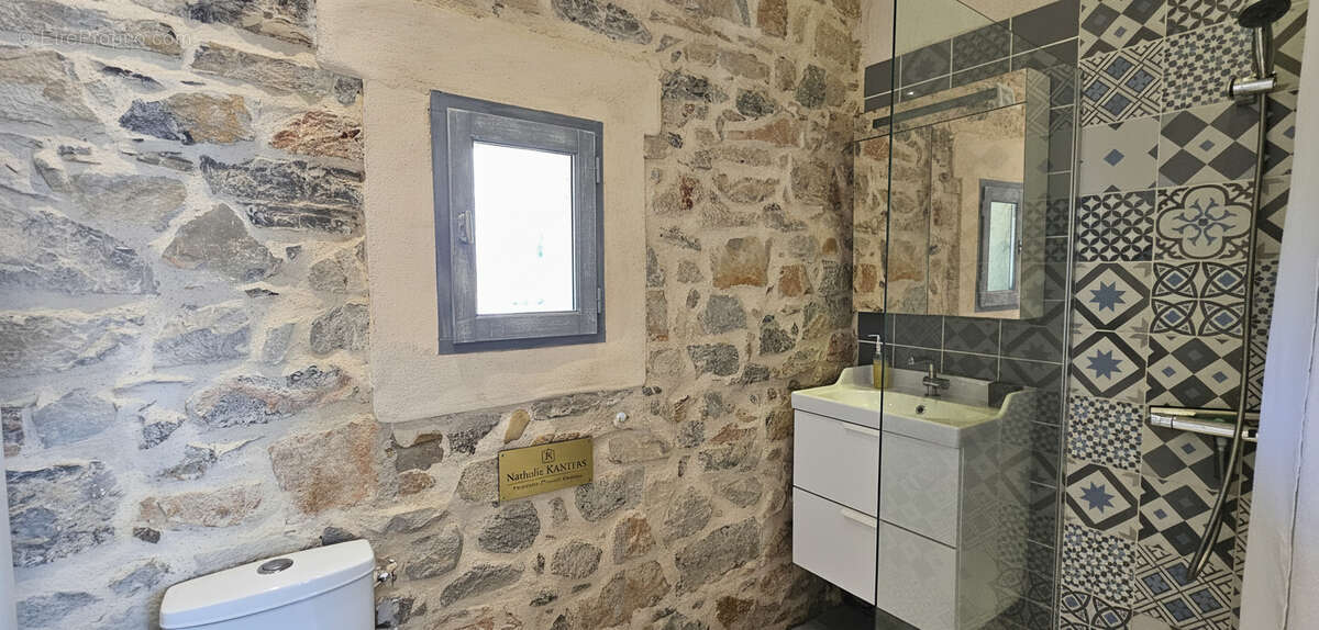 Maison à SOLLIES-PONT