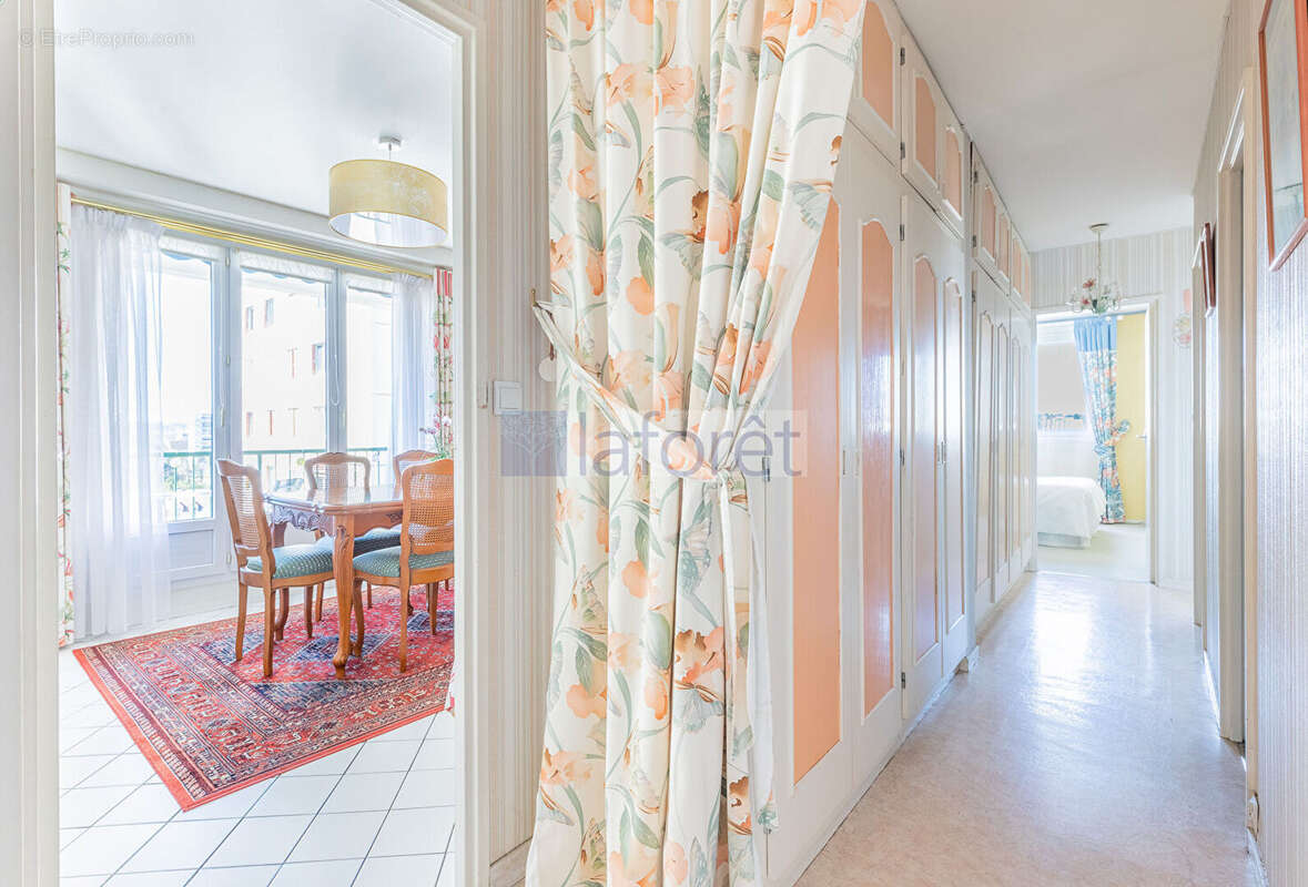 Appartement à LONGJUMEAU