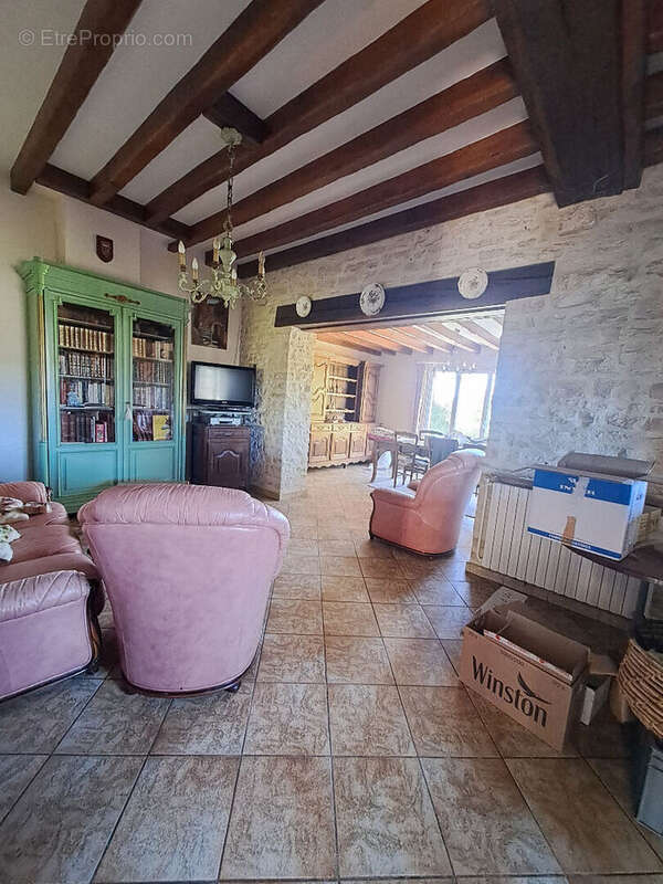 Maison à POILLY-SUR-SEREIN