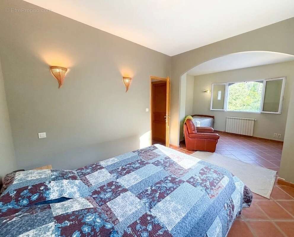 Maison - 25 minutes de cotignac - photo 15
