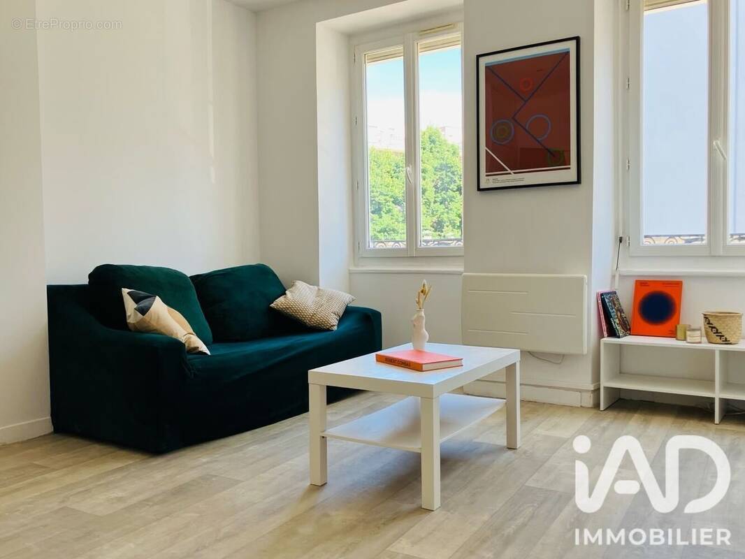 Photo 1 - Appartement à VILLEURBANNE