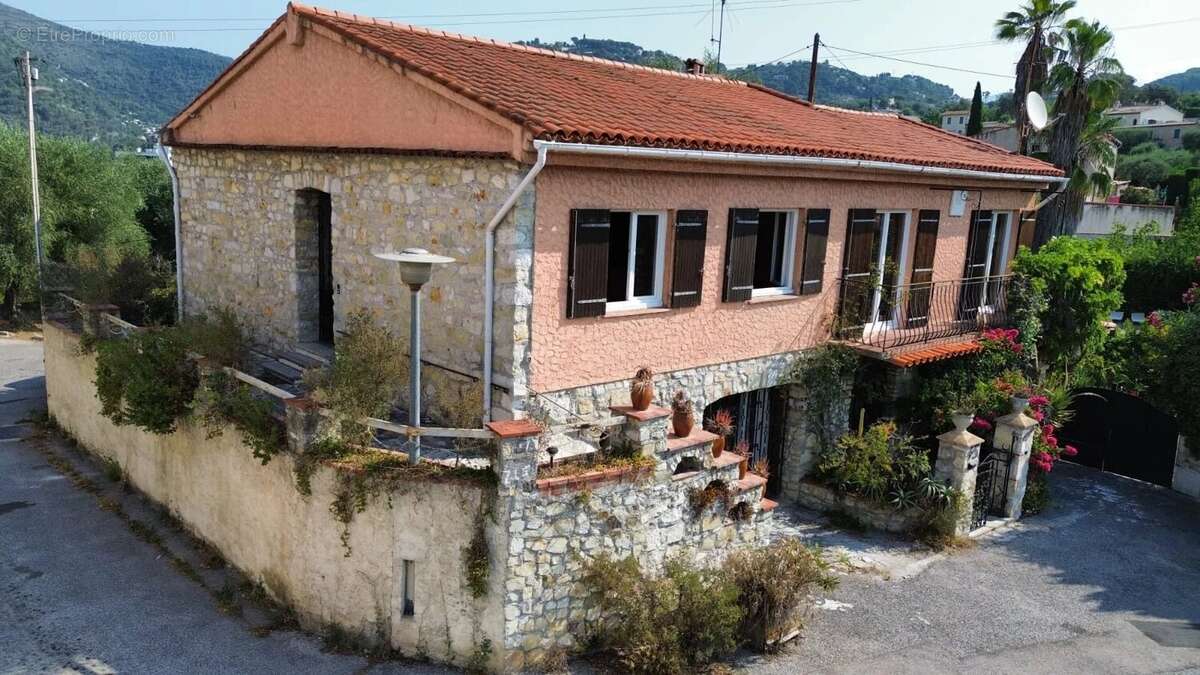 La trinite: maison avec garage et piscine - photo 20