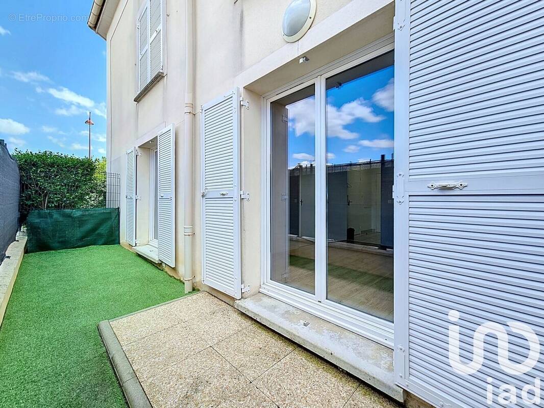 Photo 1 - Appartement à CHEVRY-COSSIGNY