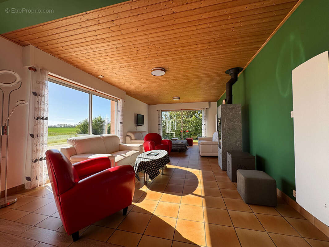 Maison à VENANSAULT