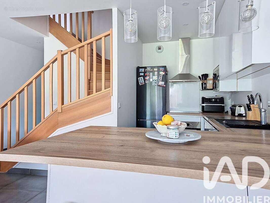 Photo 9 - Maison à VIGNEUX-SUR-SEINE