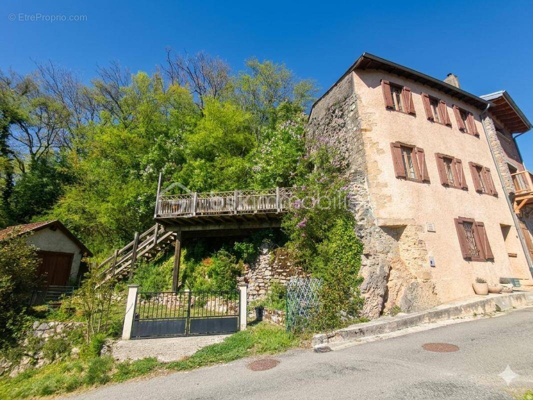 Maison à LA BASTIDE-DE-SEROU