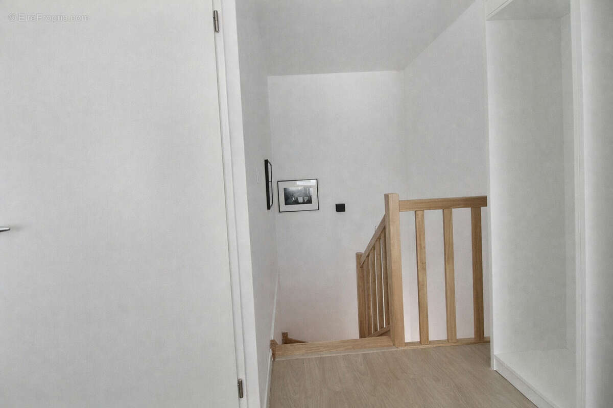Appartement à COLOMBES