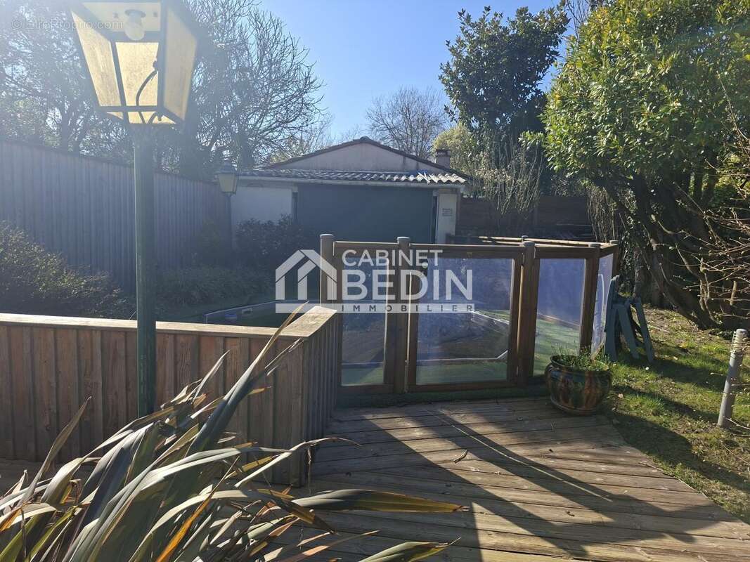 Maison à SAINT-MEDARD-EN-JALLES