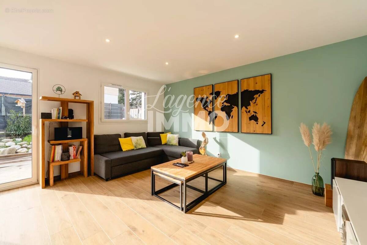 Appartement à SAINT-JORIOZ