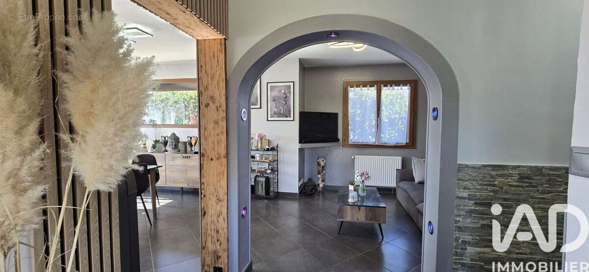 Photo 5 - Maison à SALES