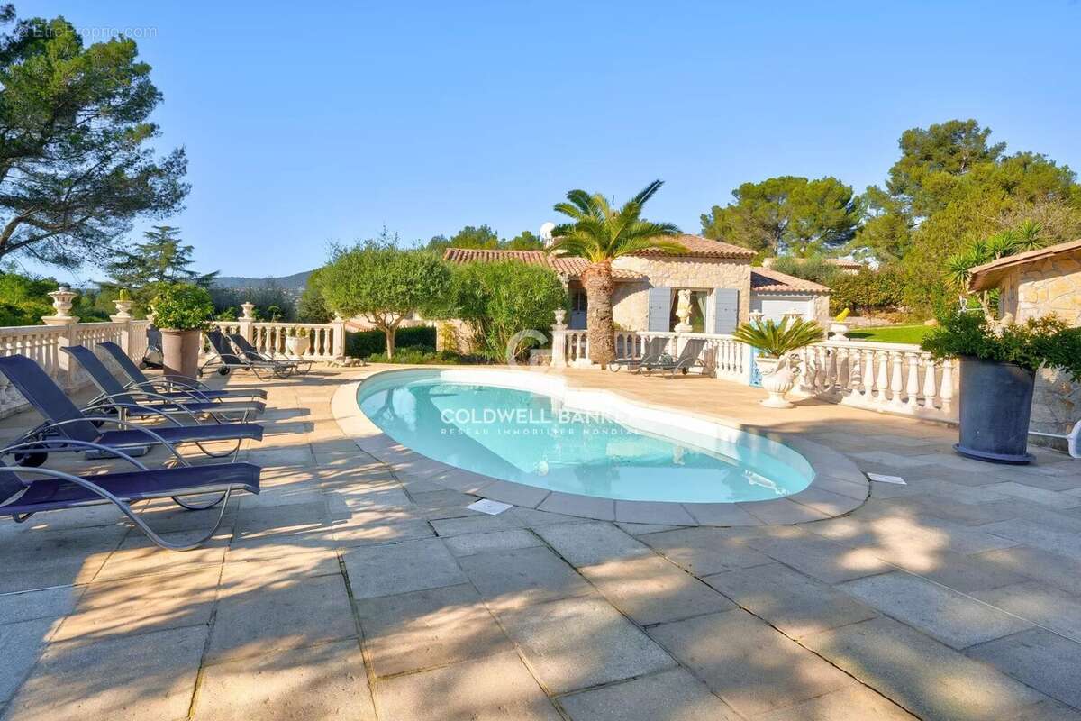 Maison à PEYMEINADE