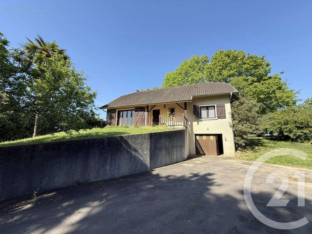 Maison 84 m² à Baigts-De-Bearn  - photo 2
