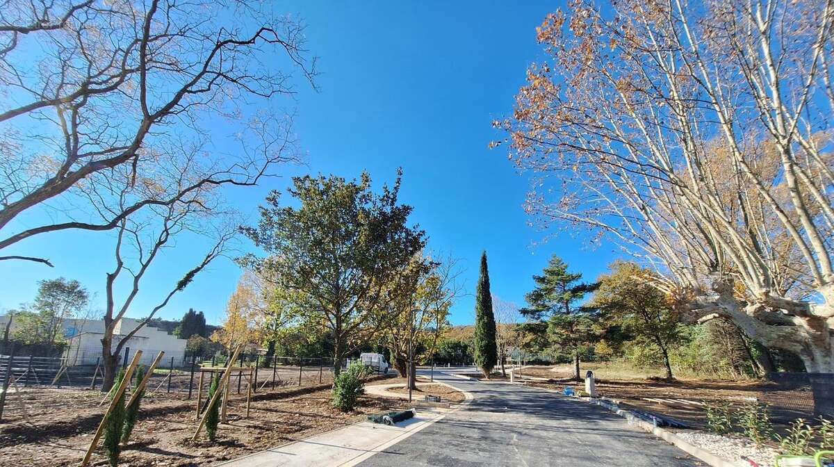 Terrain a batir de  347 m² viabilise et libre constructeur a saze - photo 10