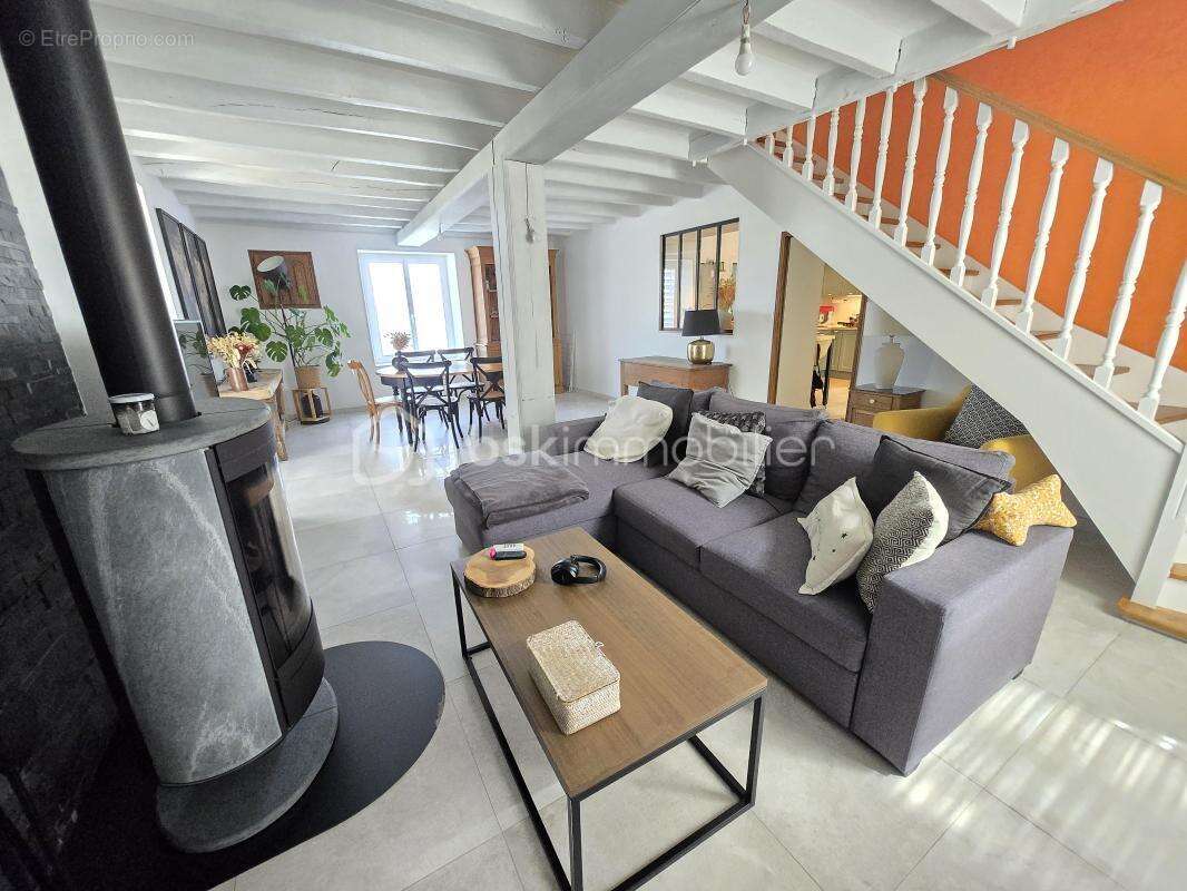 Maison à GERMIGNY-SUR-LOIRE