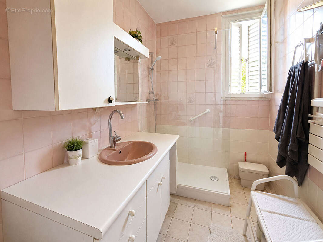 Appartement - Centre-ville - 63m² - photo 6