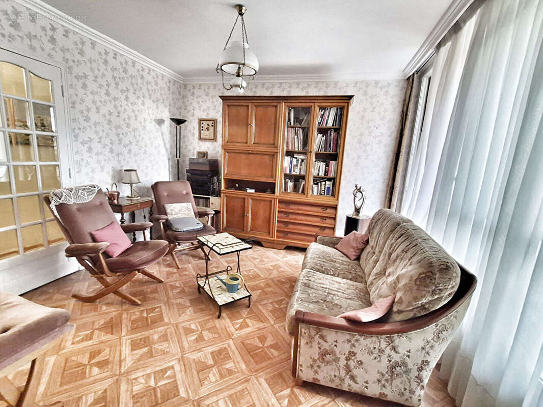 Appartement à TAVERNY