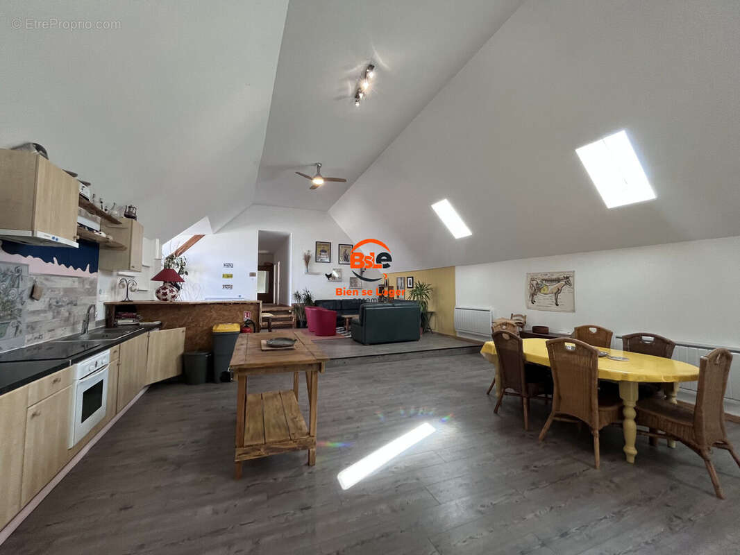 Maison à MARCHASTEL