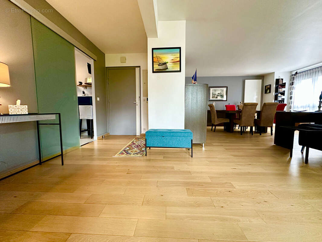 Appartement à MAISONS-LAFFITTE