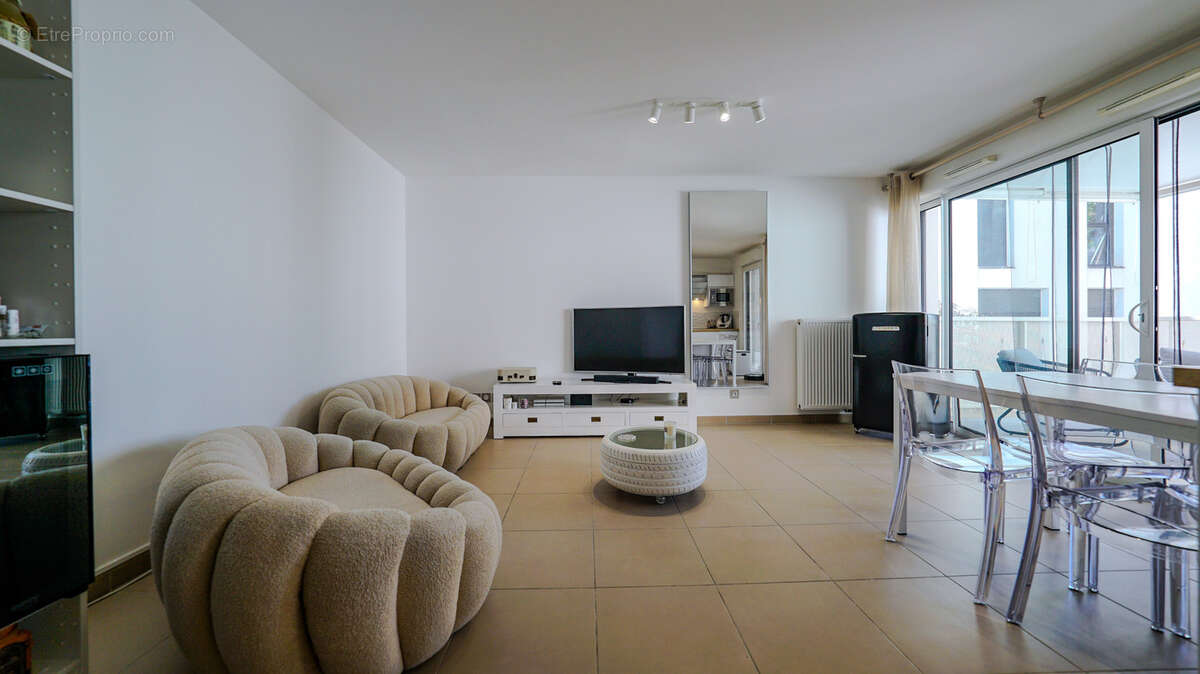 Appartement à SAINT-JEAN-DE-VEDAS
