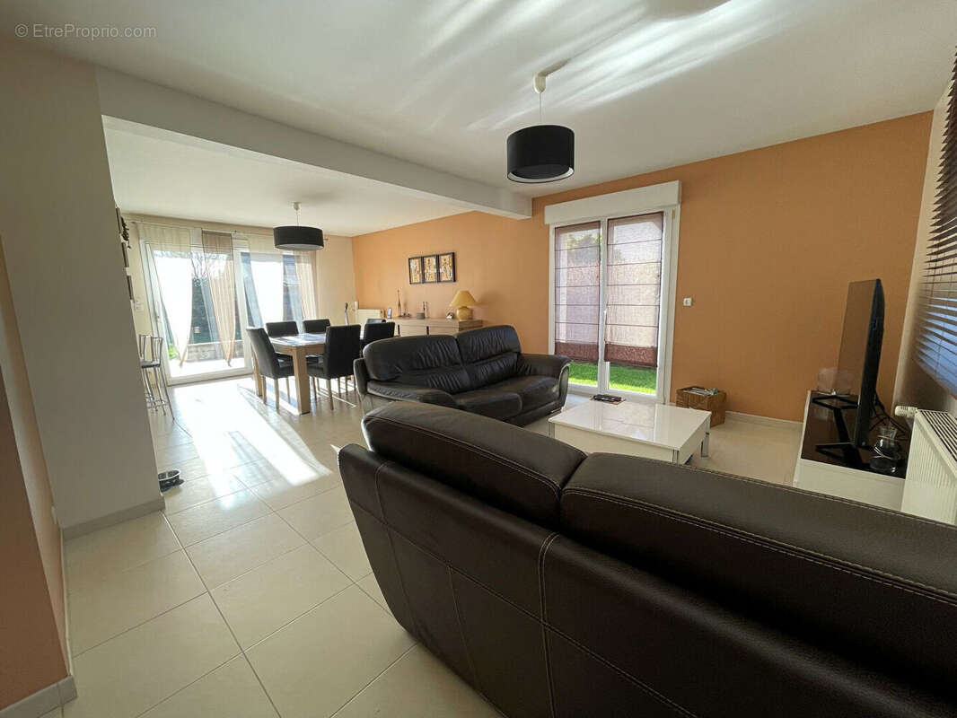 Maison Saint Andre Sur Orne 6 pièces principales 112 m² habitables, excellent état terrain 650m² - photo 5