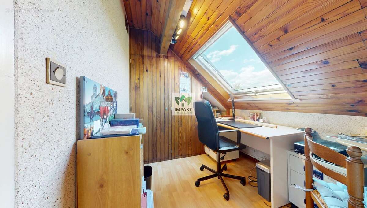 Maison à LACHAPELLE-SOUS-CHAUX