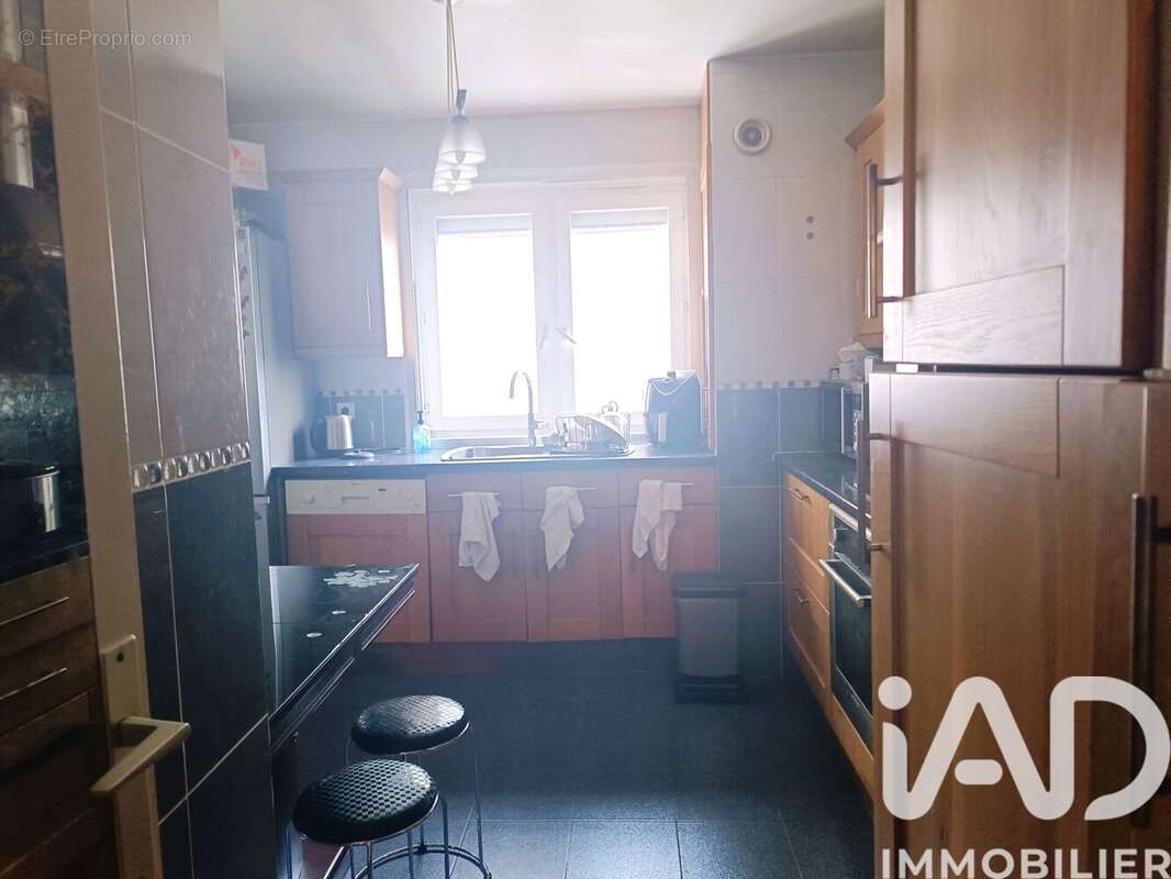Photo 4 - Appartement à CLICHY
