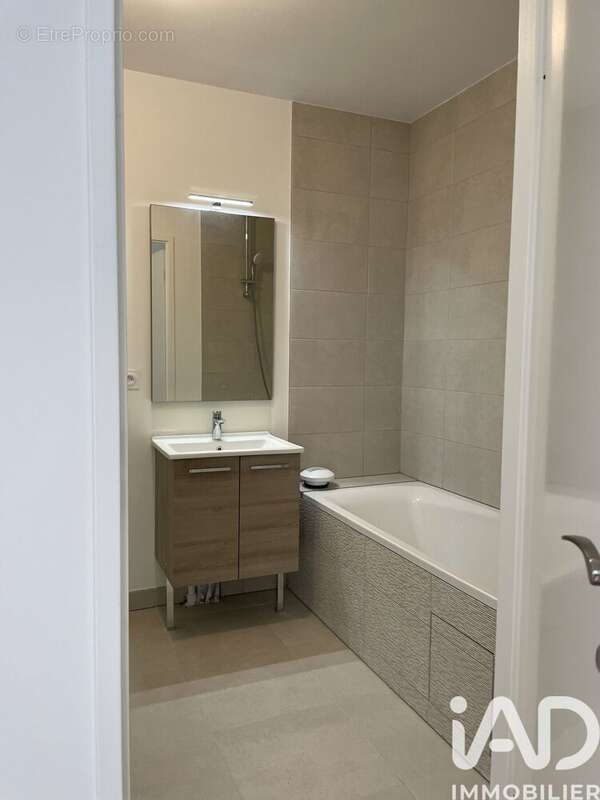 Photo 7 - Appartement à BOURG-LA-REINE