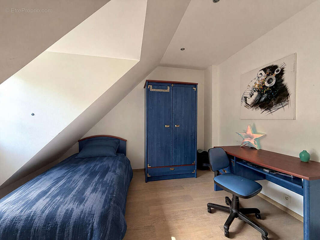 Maison spacieuse dans le coeur de Condé Ste Libiaire - photo 12