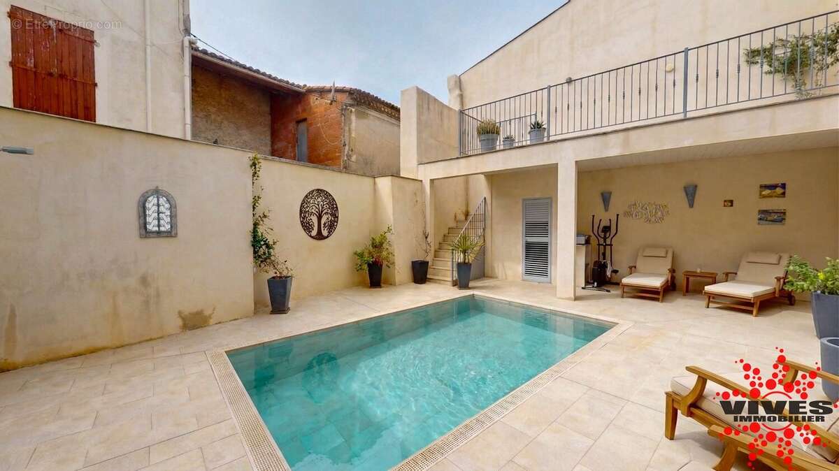 Maison à CAPESTANG