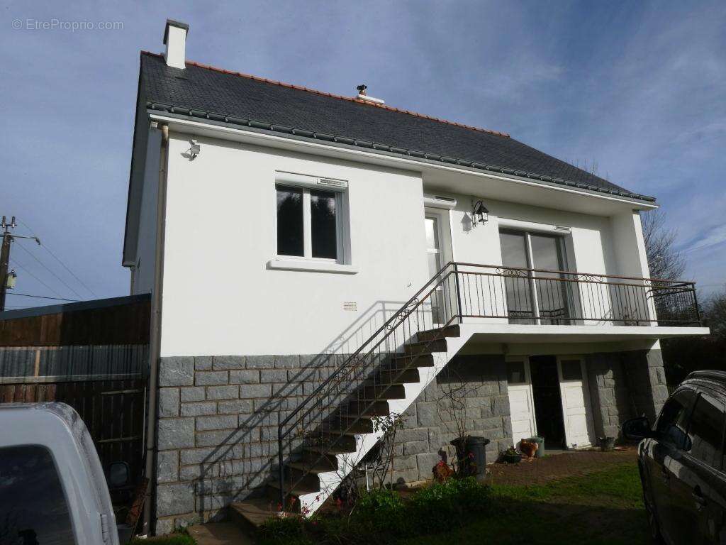 Maison à LOCMALO