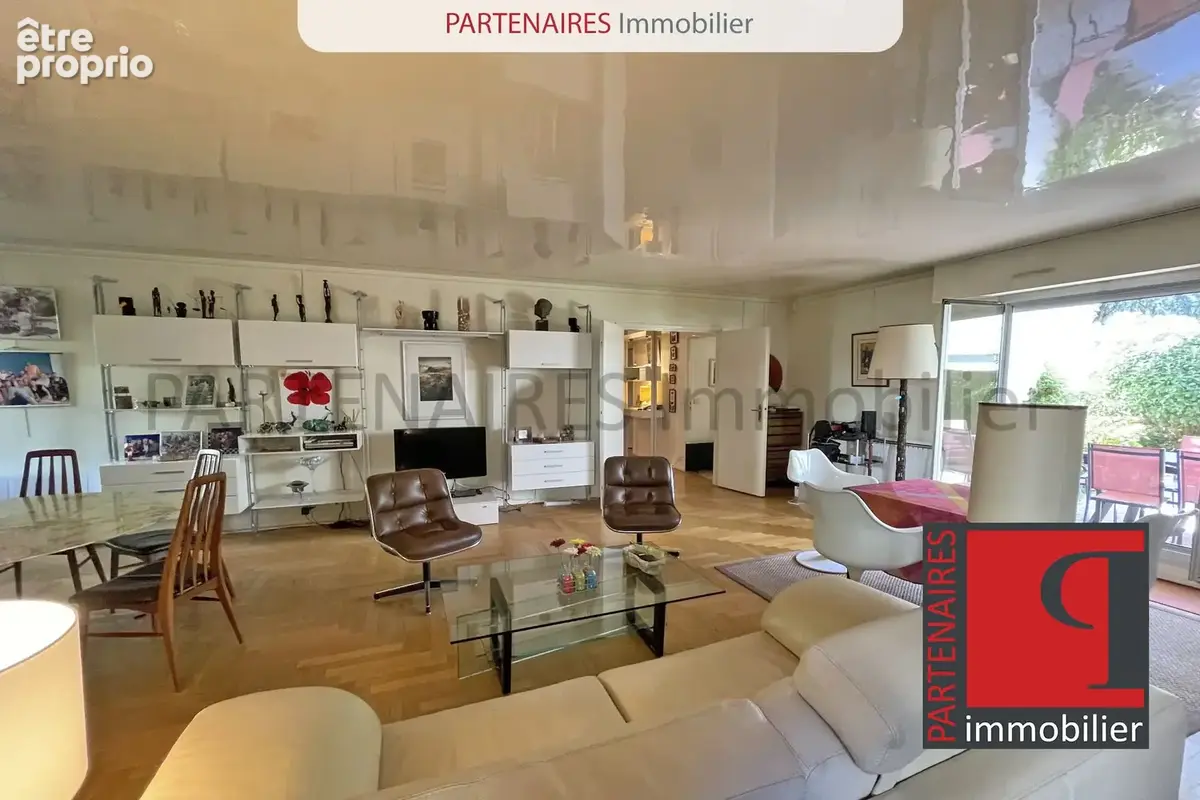 Appartement 5 pièces 146 m² à vendre à Rocquencourt (78150) - photo 2