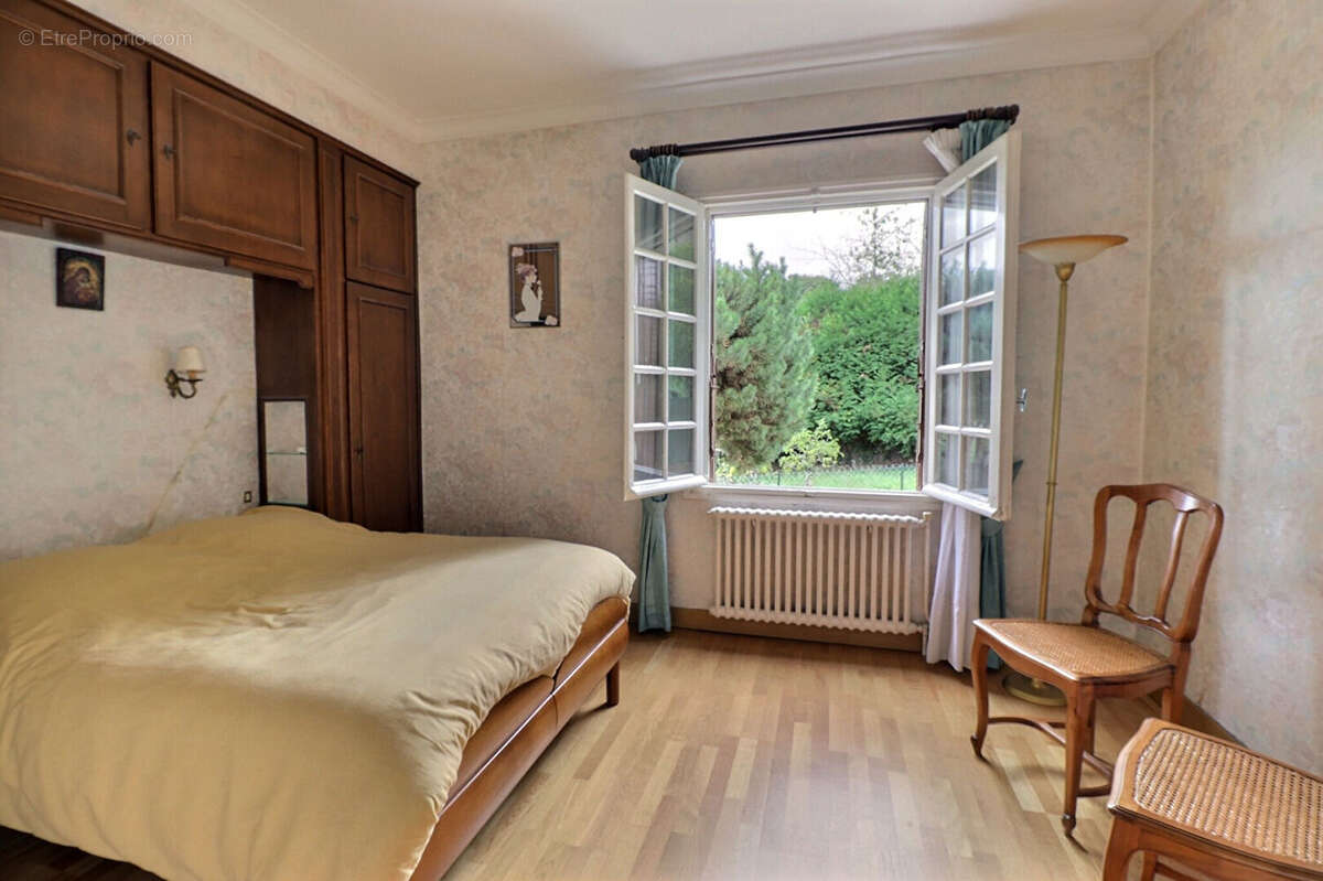 Maison à MAREIL-MARLY